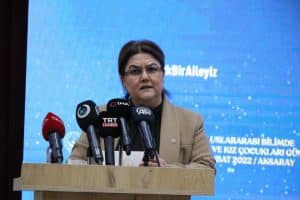 Aile ve Sosyal Hizmetler Bakanı Yanık, Yalova'da Açıklamalarda Bulundu