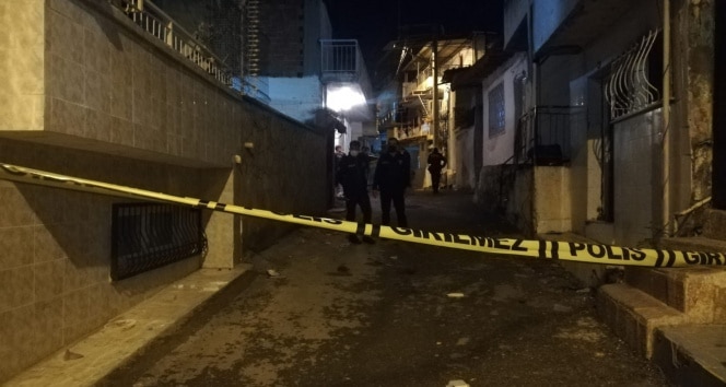 Mersin'de Silahla Vurulan Adam Hayatını Kaybetti