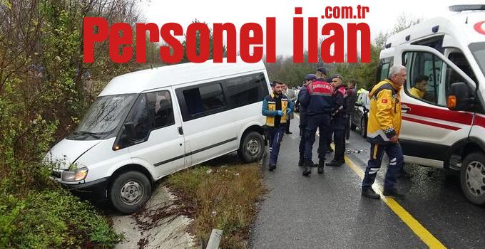 Deprem İçin Düzce’ye Gelen Jandarma Ekiplerini Taşıyan Minibüs Dönüş Yolunda Kaza Yaptı