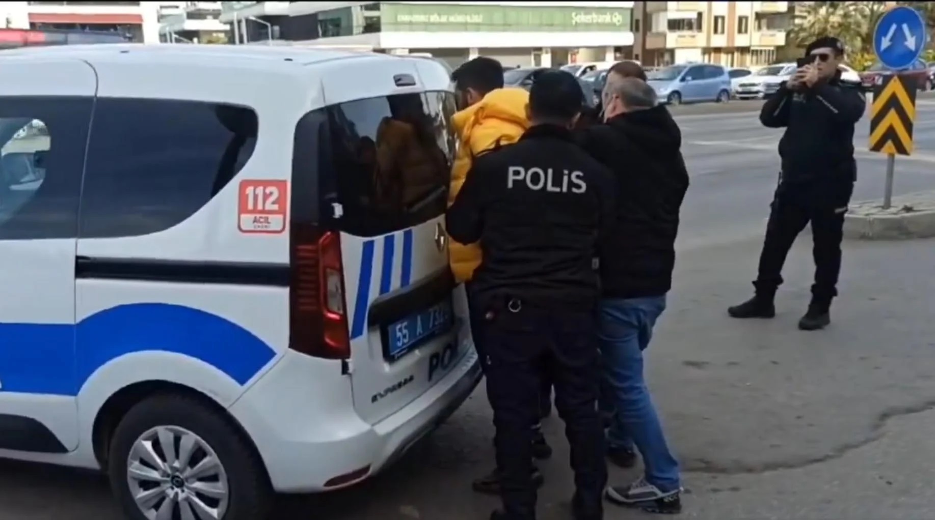 Gözaltına alınan Azad Yılmaz serbest bırakıldı! İşte serbest bırakılınca söylediği ilk söz