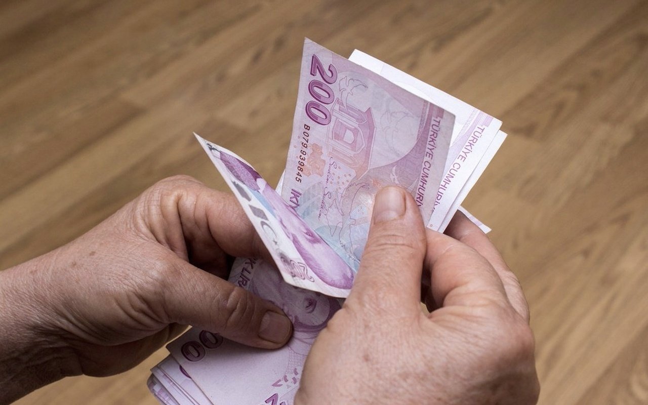Son 3 gün kaldı: Nefesler tutuldu: Emekli ve memur maaşları rekor kıracak