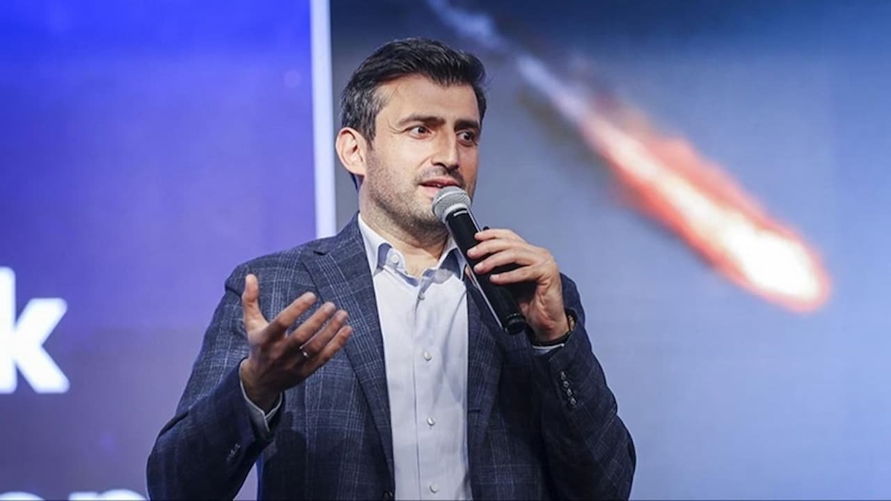 2022 Yılının Vergi Rekortmenleri Açıklandı  Selçuk Bayraktar ve Baykar'dan İhracatta Büyük Başarı"