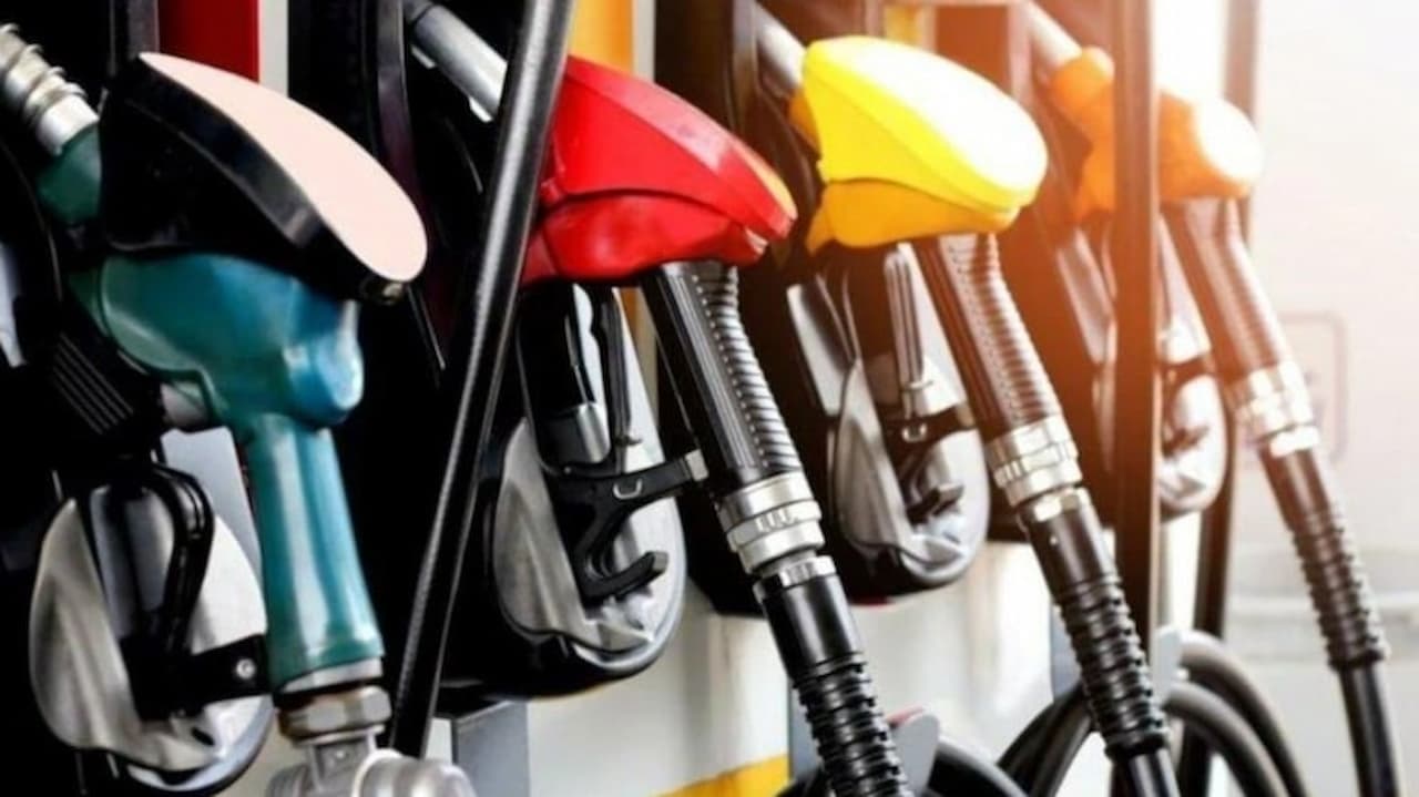 Akaryakıt Fiyatlarına Sürpriz Zam: Gece Yarısı Benzine Büyük Artış!