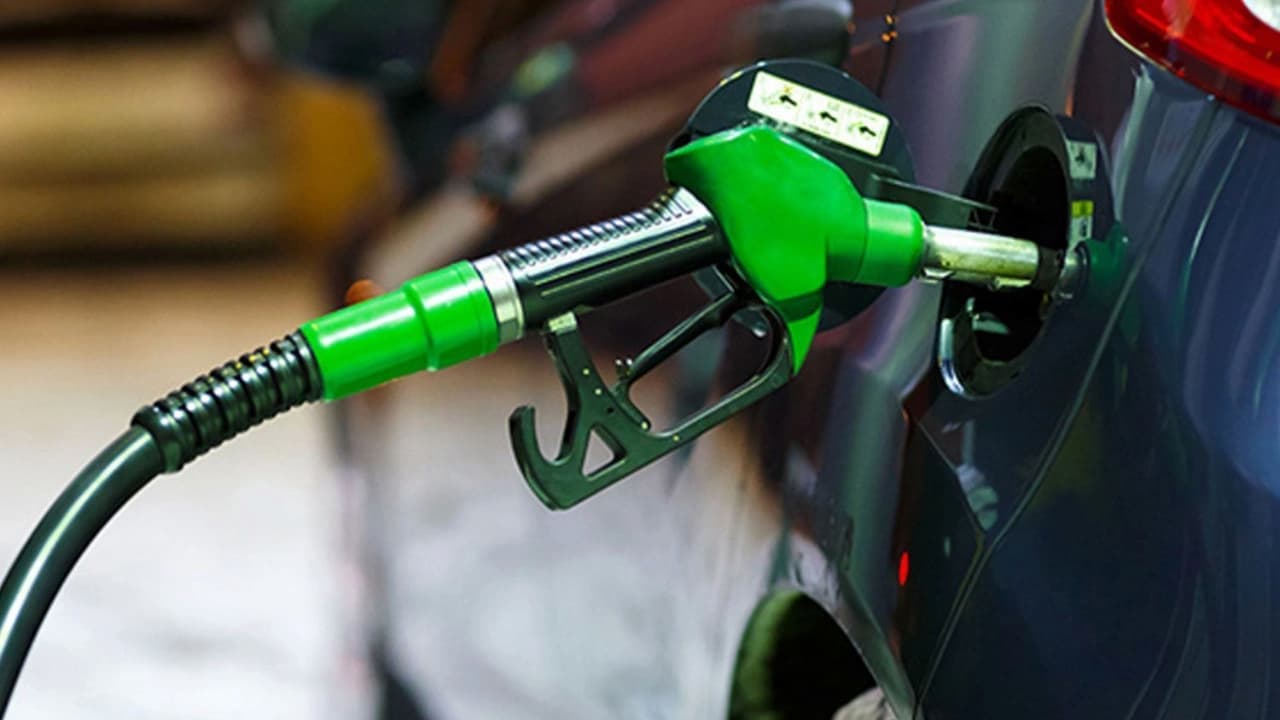 Akaryakıt Fiyatlarında Büyük Şok: Motorine Rekor Zam!