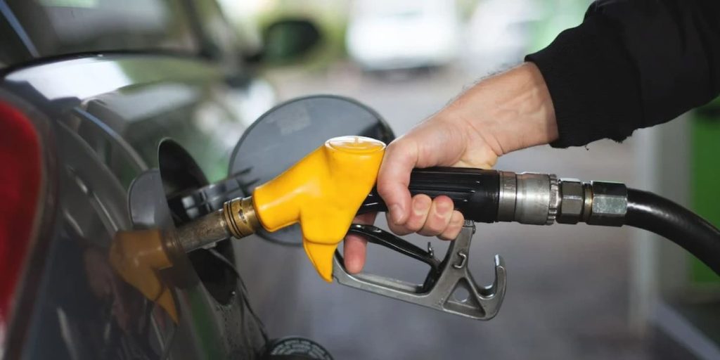 Akaryakıt fiyatlarına hafta sonu ayarlaması! İşte benzin, motorin ve LPG fiyatlarına son durum