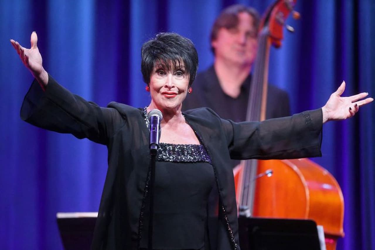 Broadway'in Efsanesi Chita Rivera, 91 Yaşında Aramızdan Ayrıldı: Tiyatronun Yıldızı Sonsuzluğa Uğurlandı