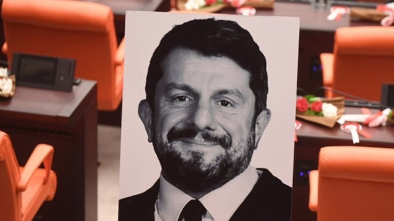 Can Atalay'ın vekilliği düşürülüyor! Siyasette son dakika gelişmesi