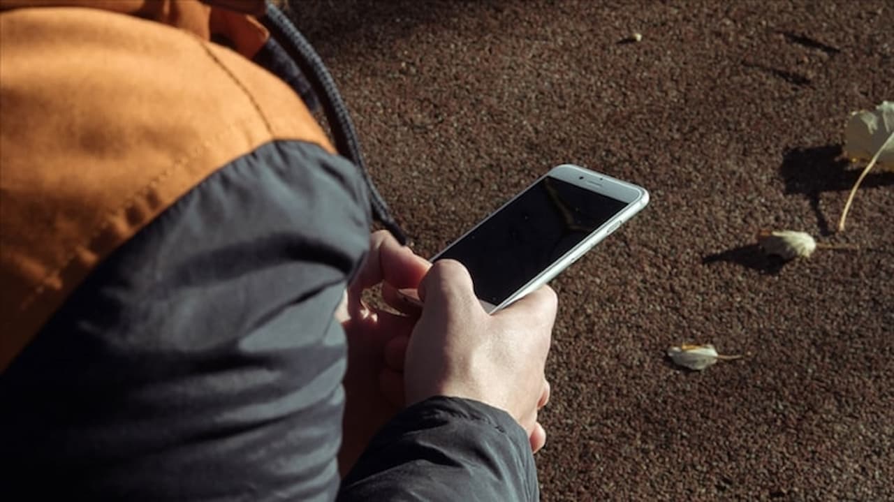 Dijital Detoksun Getirisi: Bir Ay Telefon Kullanmayana 300 Bin TL Ödül!