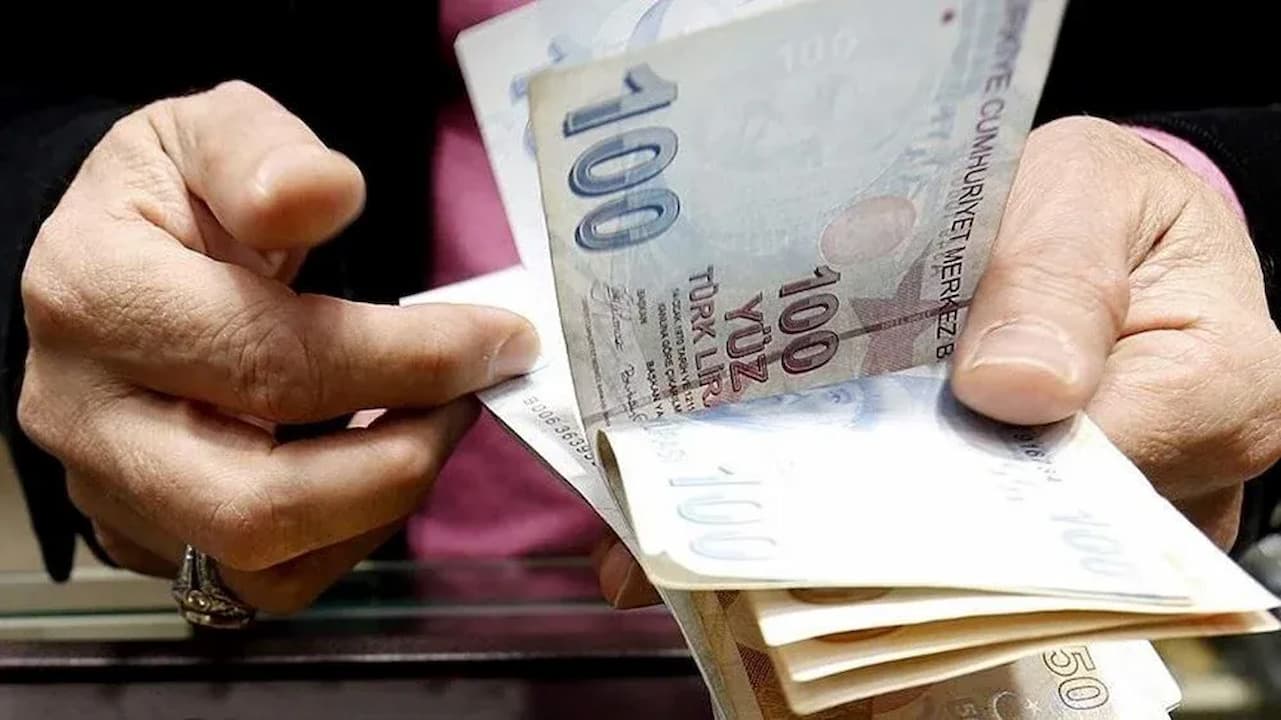 Emekliye Büyük Müjde: 2024'te Banka Promosyonları Tavan Yaptı!