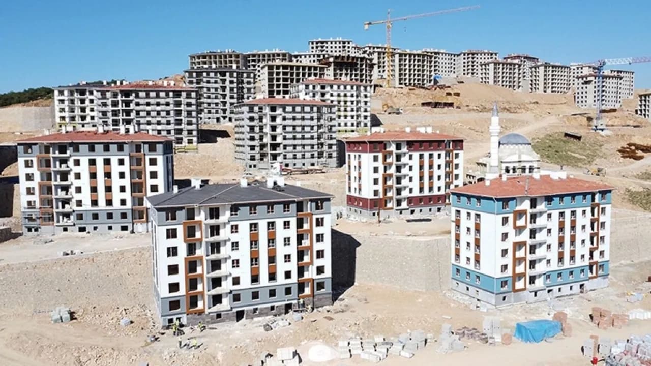 Ev Sahibi Olma Hayali Gerçek Oluyor: TOKİ'den 26 İlde 132 Konut, 29 İlde 296 İş Yeri Fırsatı!