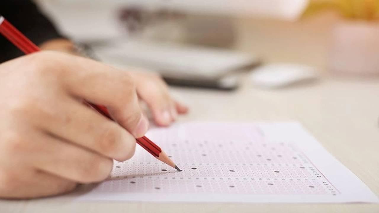 Geleceğin Yıldızlarını Seçecek Sınav: Bursluluk İçin Geri Sayım Başladı!