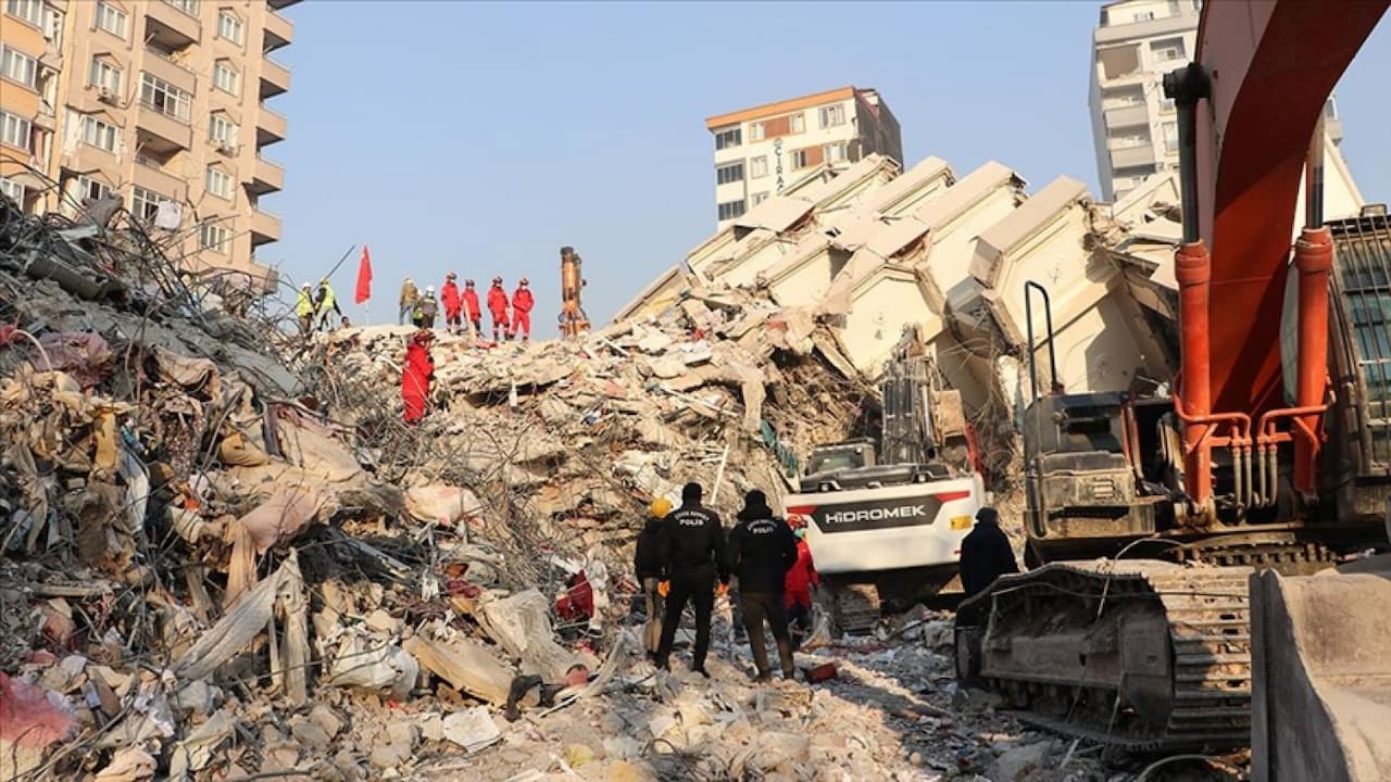 Kahramanmaraş Ebrar Sitesi Faciası: Depremden Önce Yıkılan Hayatlar ve Soruşturmanın Çarpıcı Detayları