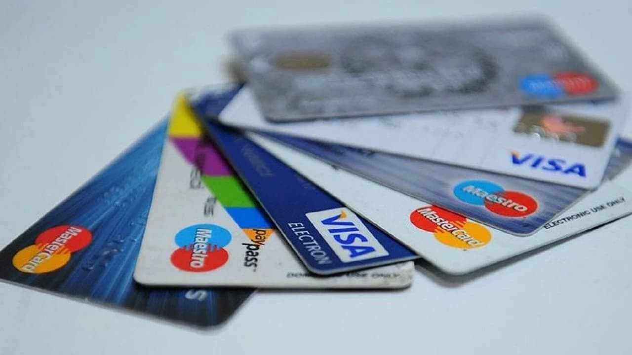 Kredi Kartı Kullanımına Büyük Kısıtlama: Bankalar Harekete Geçti, İşte Yeni Kurallar