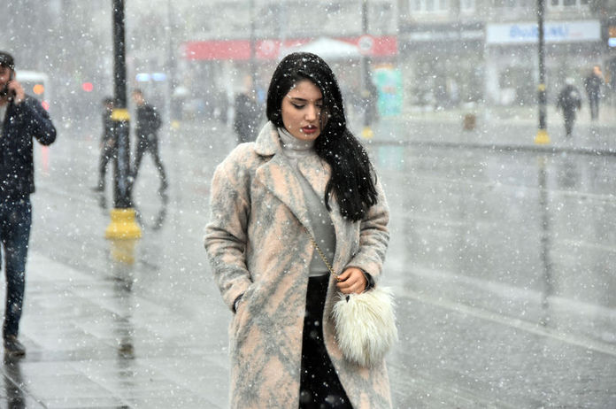 MGM'den son dakika uyarısı! Balkanlardan geliyor: Gün belli, kar yağışı olacak