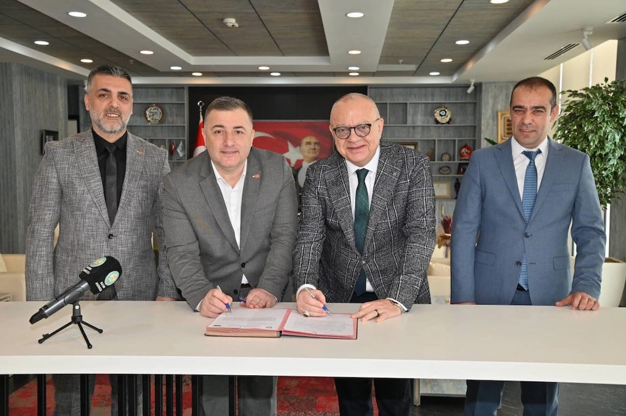 Manisa'da Maaşlara Tarihi Zam: En Düşük Gelir 26.508 TL'ye Çıktı!