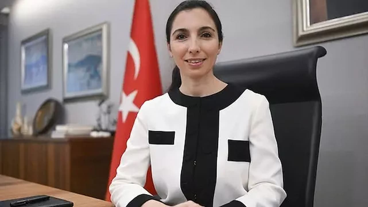 Merkez Bankası Başkanı Hafize Gaye Erkan'ın Skandalları: Aile İçi Nepotizm ve Yasaların İhlali