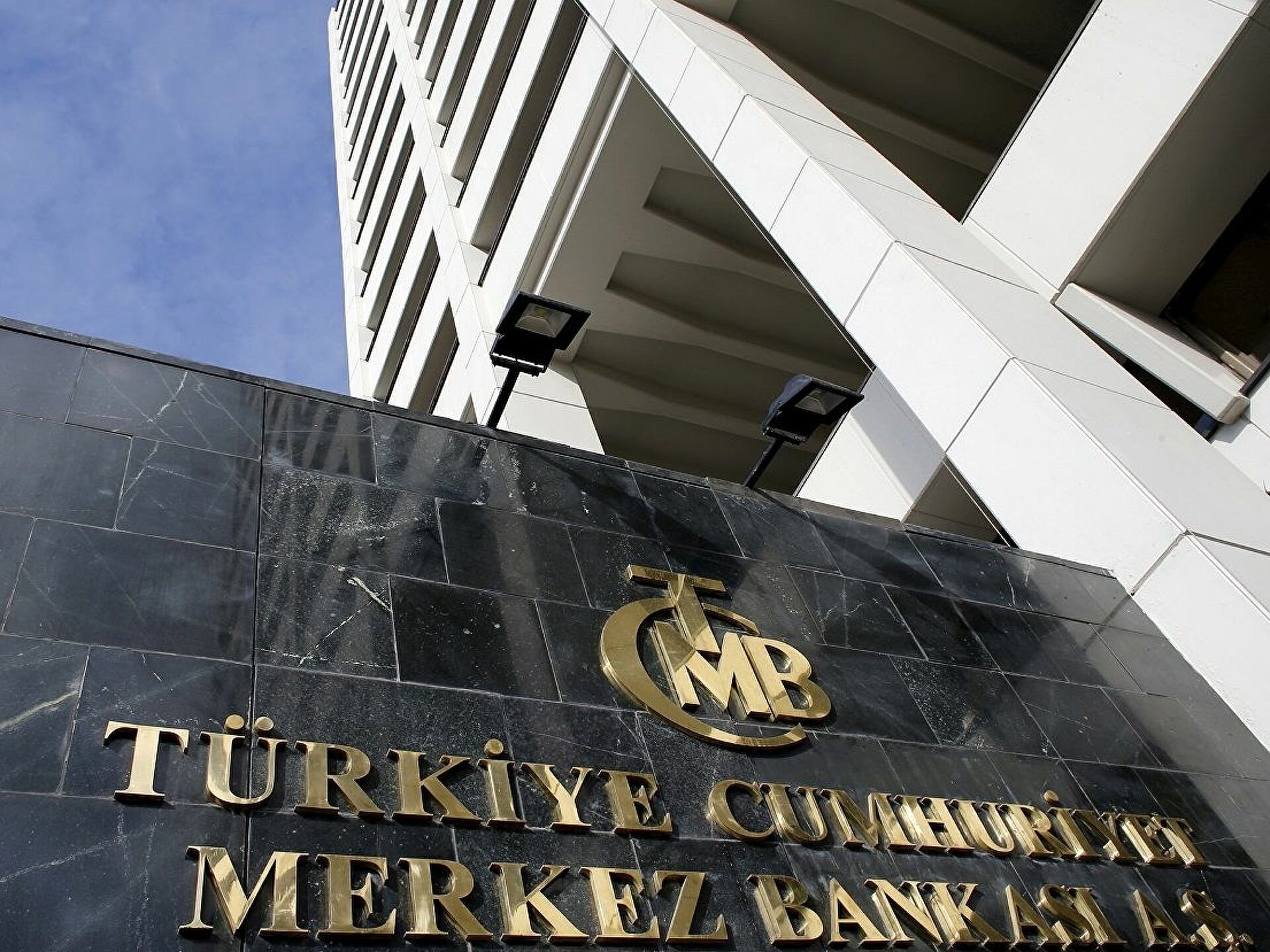 Merkez Bankası'ndan 2024 İlk Faiz Kararı: Başkan Erkan Hakkındaki İddiaların Ardından Merakla Bekleniyor
