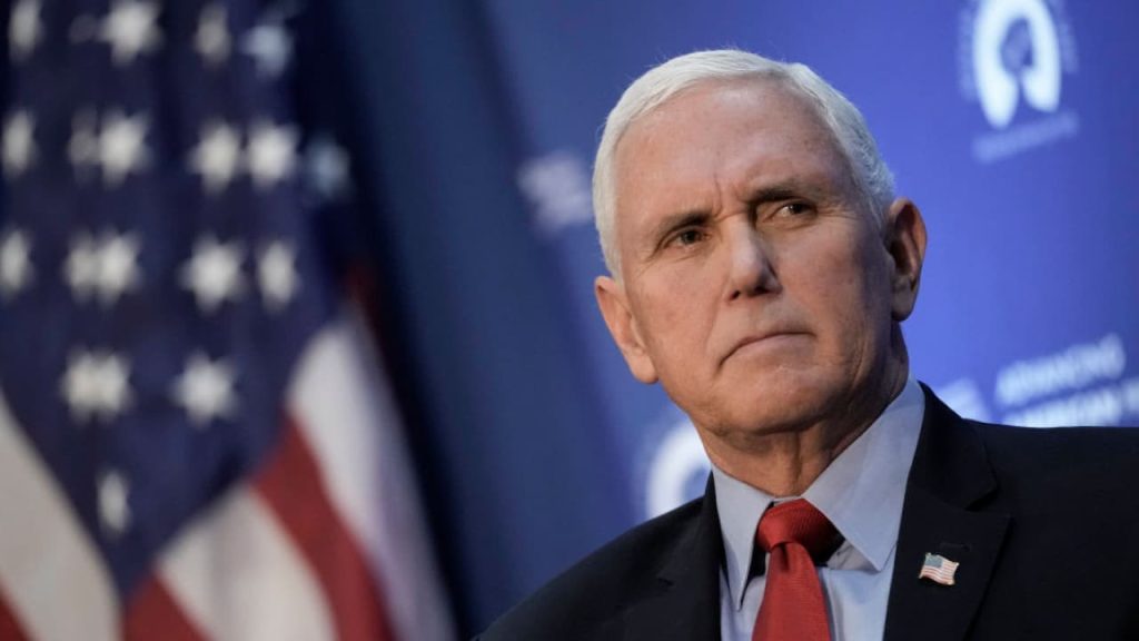Mike Pence'in İsrail Silahlarına İmzası: Ortadoğu'daki Gerginliği Artıran Hareket