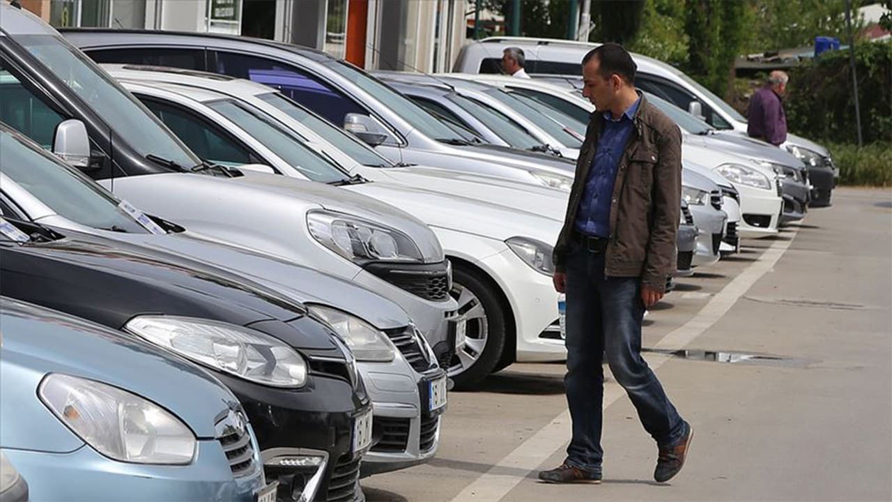 Otomotiv Piyasasında Şok Gelişme: 2023 Modeller Elde Kaldı, İkinci Elde Büyük Düşüş!