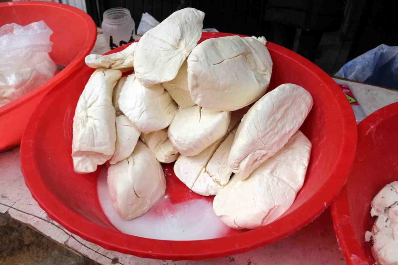 Siirt Peyniri Zam Yemedi: Kilosu 250 TL’den Satılıyor