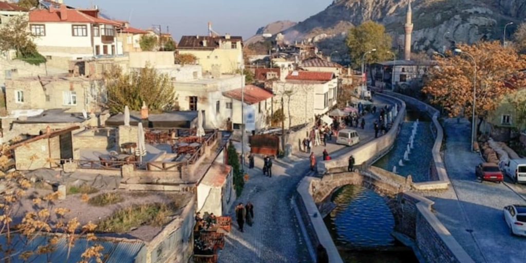 Tarihin Kalbine Yolculuk: Konya'nın 5 Bin Yıllık Sille Mahallesi, Danıştay Kararıyla Geleceğe Taşınıyor