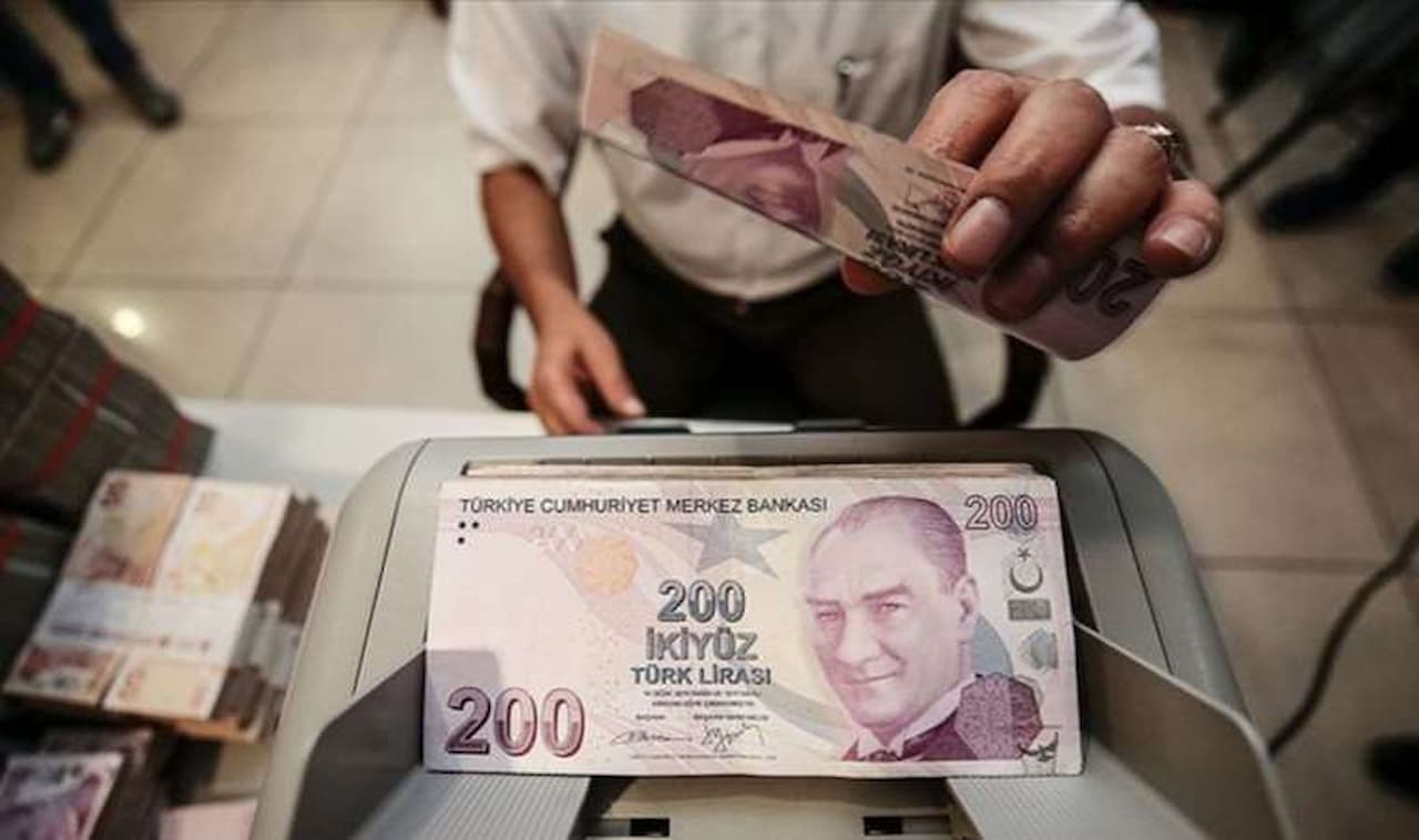 Yatırımcıları Heyecanlandıran Mevduat Faiz Oranları: 200.000 TL ile Ne Kadar Kazanabilirsiniz?