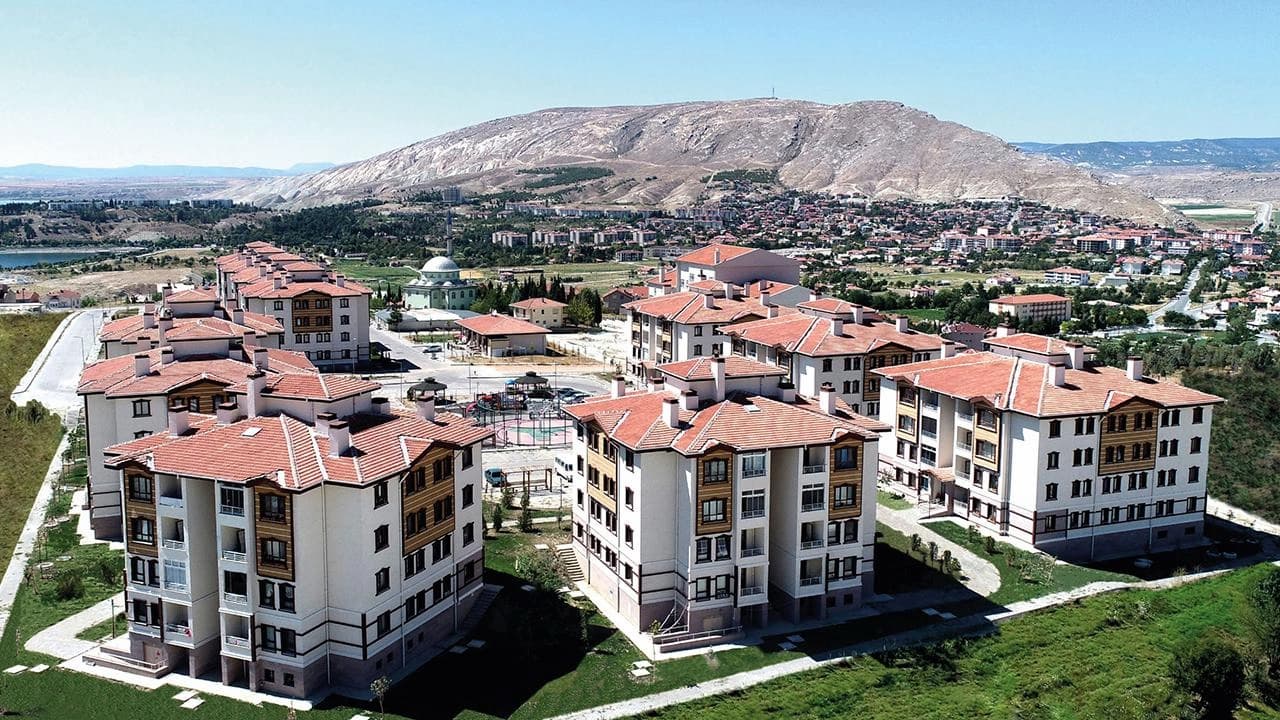 TOKİ'den Ev Sahibi Olma Fırsatı: 26 İlde 123 Konut Satışa Sunuluyor