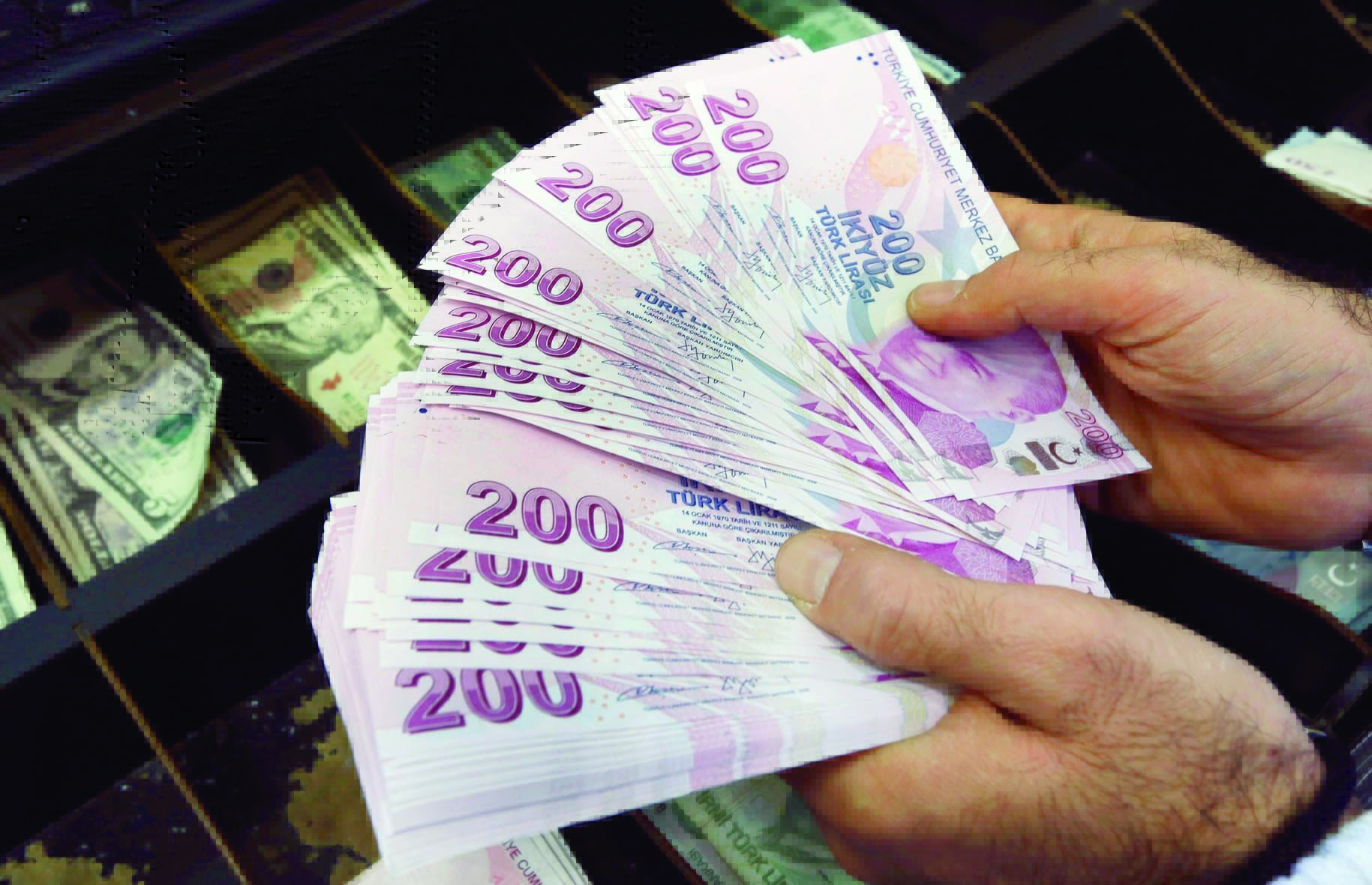 2024 asgari ücreti virgülüne kadar açıklamıştı! Yeni asgari ücret zammını da açıkladı: Tam tamına 27.000 TL
