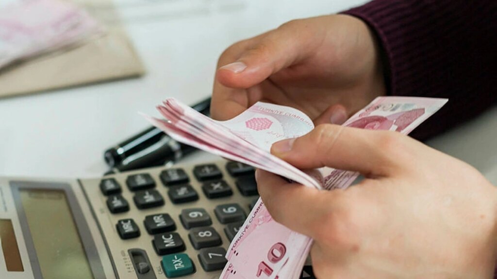 Emeklilere Özel Promosyonlar Yükseliyor! Bankaların Rekabeti Zirveye Ulaştı