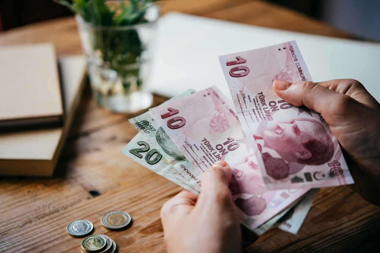 Market alışverişi yapanlar dikkat! Fiyatı 200 liradan 20 liraya kadar düştü: Kuyruklar oluşuyor
