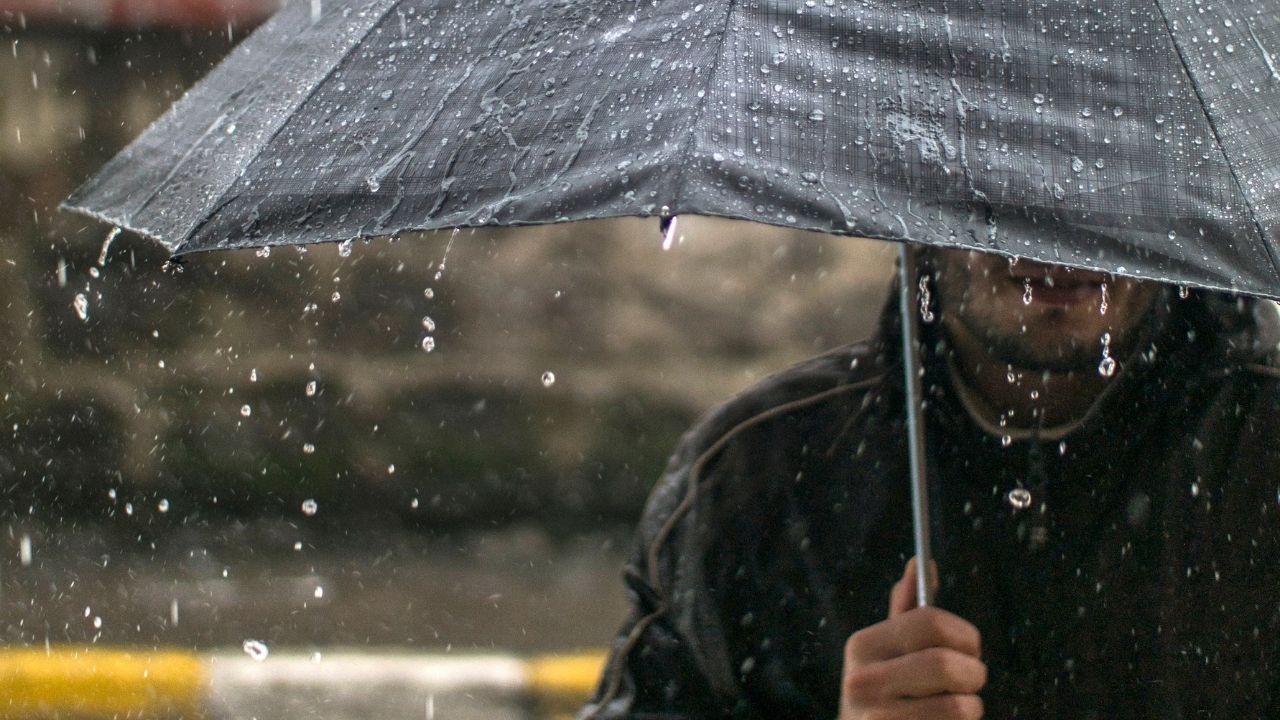 11 İle Sarı Kodlu Uyarı: Meteoroloji'den Kuvvetli Yağış Uyarısı