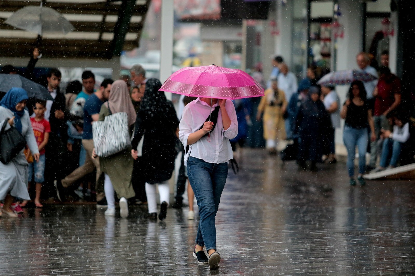 Ankara'da yaşayanlar dikkat! Çok şiddeteli geliyor: Peş peşe alarm verildi