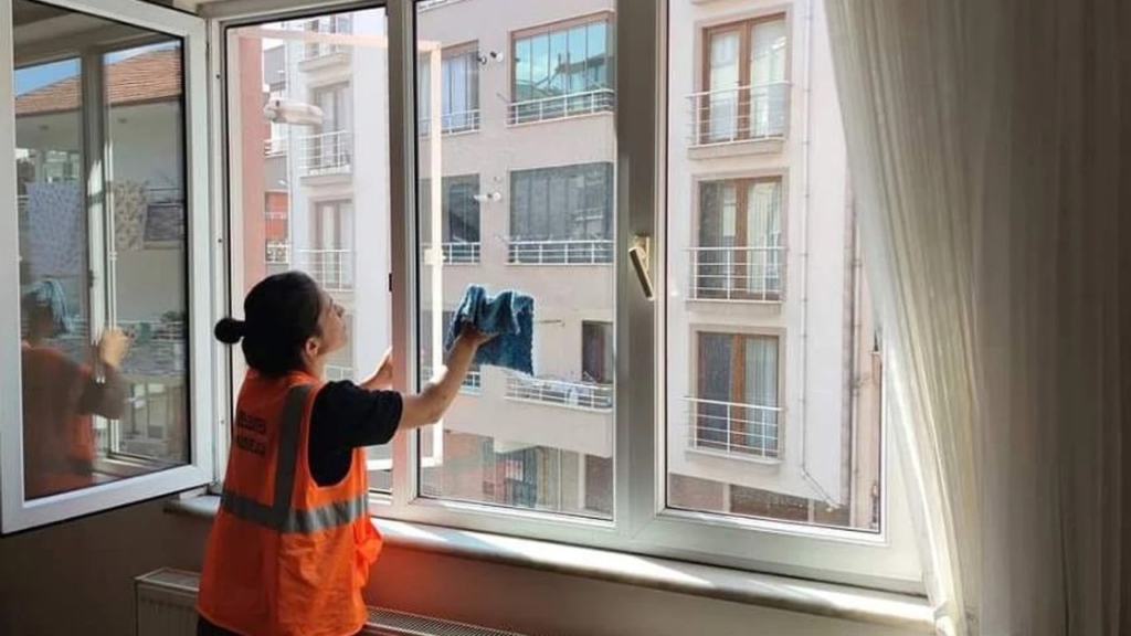 Devrek'te 65 Yaş Üstü ve Engelli Vatandaşlara Evde Temizlik Hizmeti