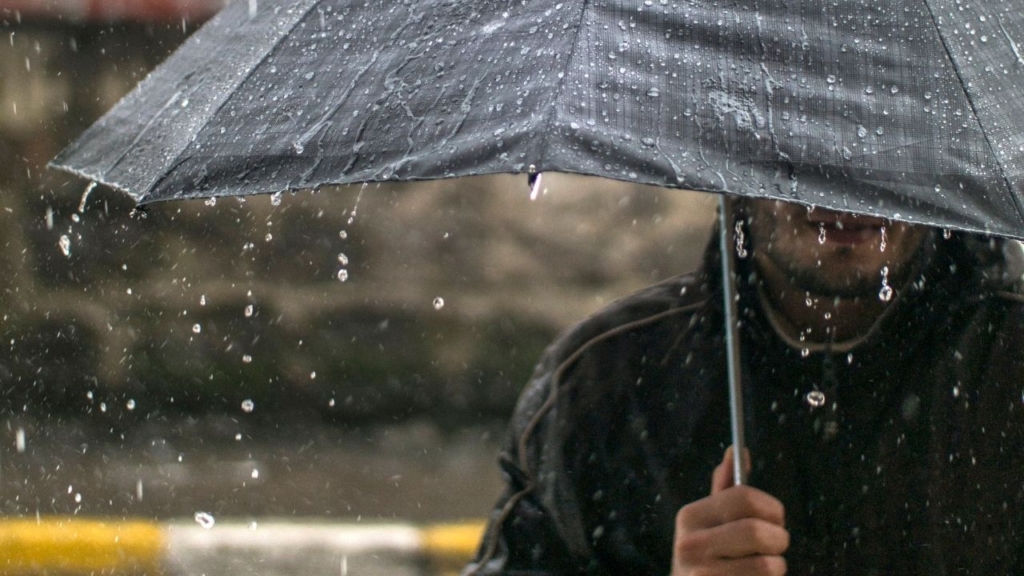 Hafta Sonu İstanbul'a Yağış Geliyor! Meteoroloji Uyardı: Plan Yapacaklar Dikkat!