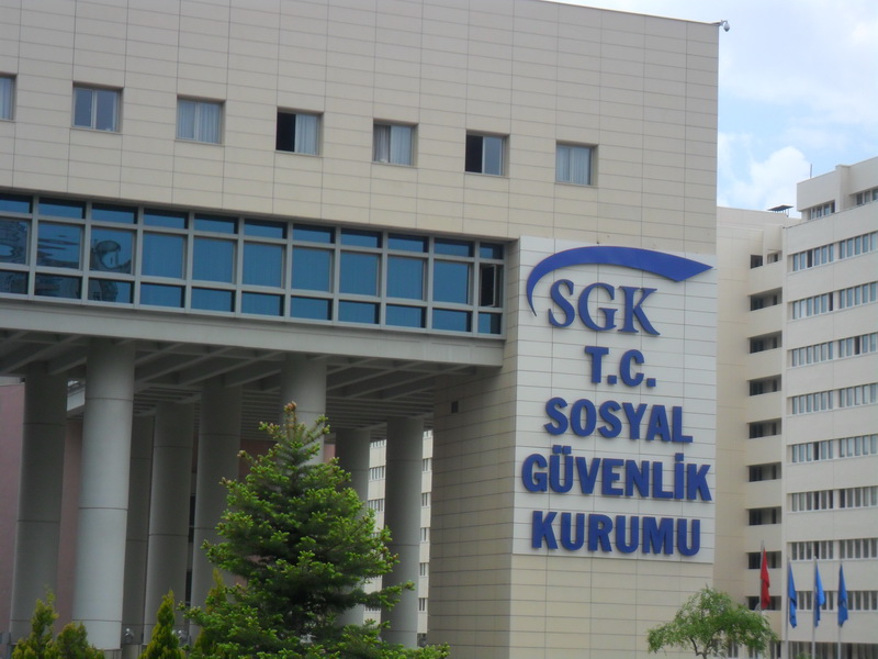 SGK listesi yayımlandı! Listeye göre o kişiler erken emekli olacak