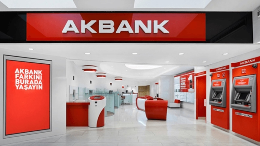 Akbank’tan Yılbaşına Özel 2000 TL Hediye Para Fırsatı!