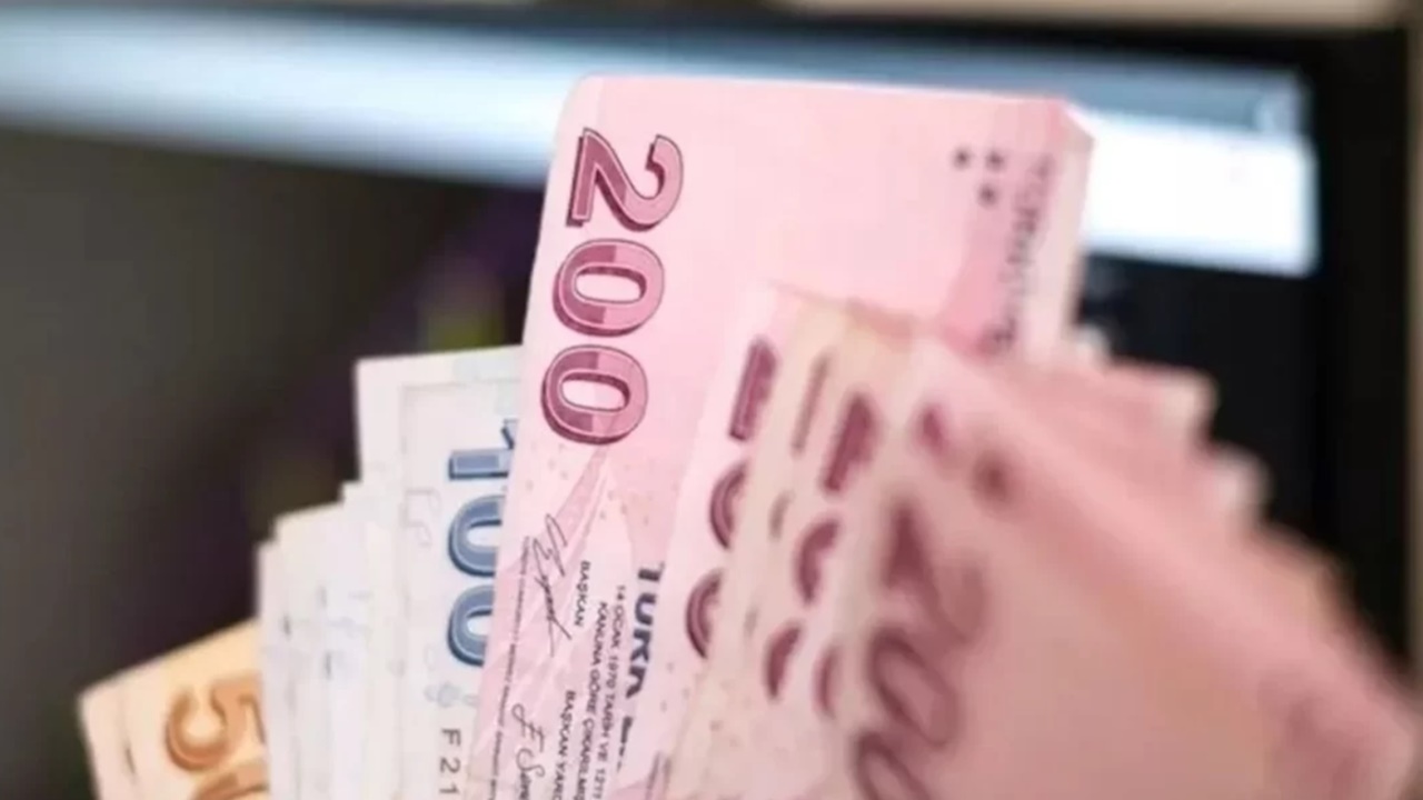 Aralık Ayında 9.077 TL’lik Destek Dalgası Başladı IBAN Bilgisi Veren Herkes Anında Alacak!