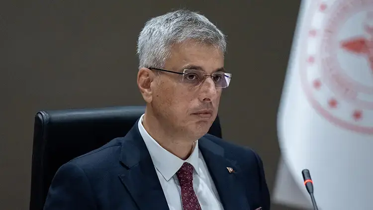 Sağlık Bakanı Kemal Memişoğlu,