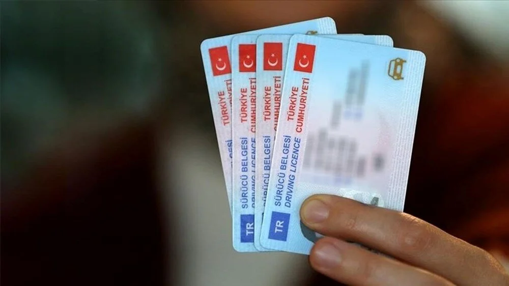Avrupa Birliği (AB), sürüş güvenliğini artırmak amacıyla yeni bir düzenlemeye
