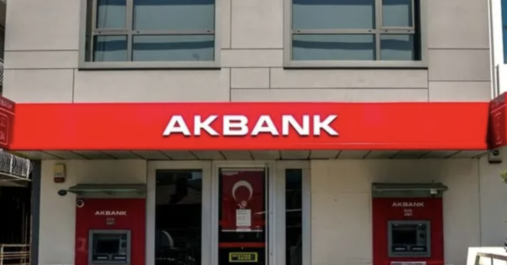 Akbank’tan Emeklilere Efsane Müjde: 17.000 TL’lik Dev Promosyon Kapınızı Çalıyor!