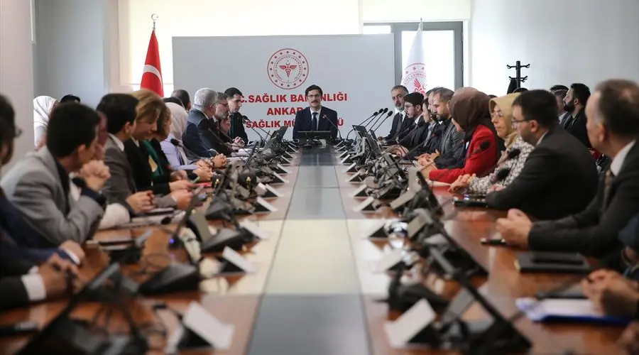 Ankara’da düzenlenen “Halk Sağlığı Hizmetleri Değerlendirme Toplantısı”nda aile hekimliğinin yeniden