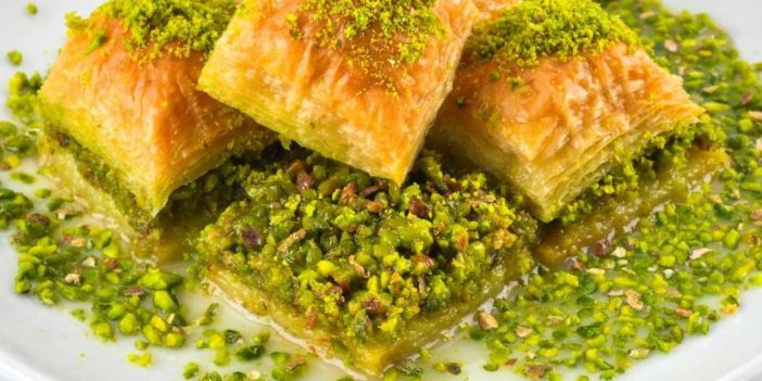 Bayram öncesi baklava sahtekarlığı: Fıstık yerine ıspanak