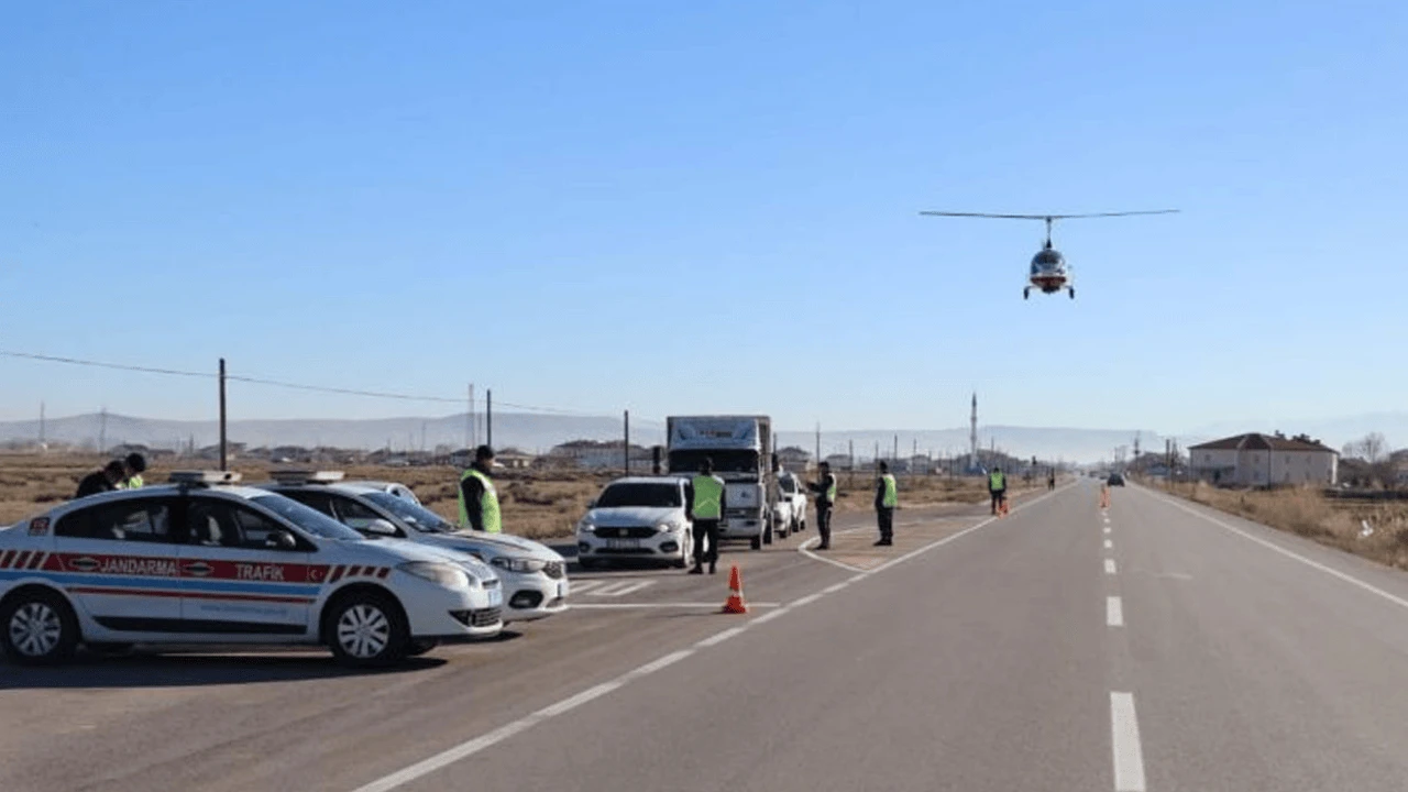 Gökyüzünden Kaçış Yok: 33 Bin Sürücü Trafik Denetiminde Yakayı Ele Verdi!