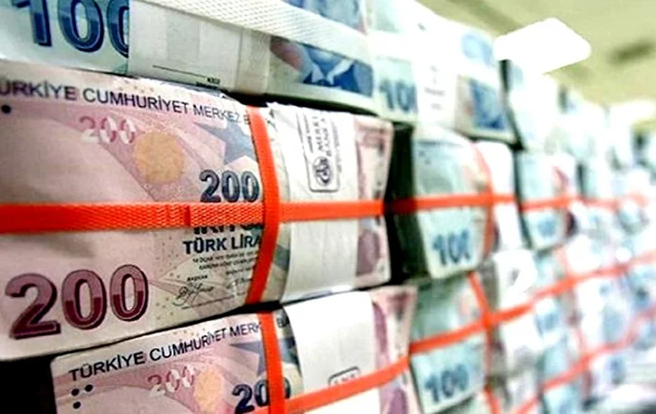 Halkbank’tan Kadın Girişimcilere Faizsiz Dev Destek: 5 Yıl Vadeli 100.000 TL Cebinizde!