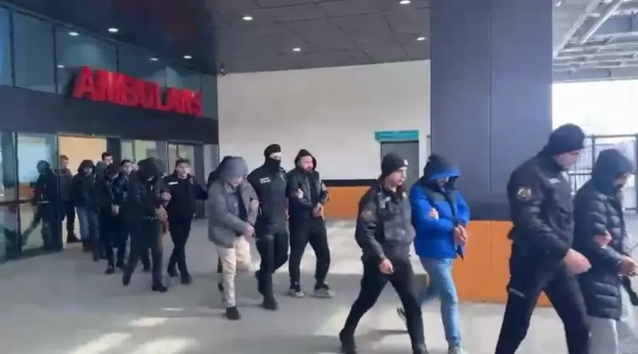 İstanbul’da bir hastanede sahte sağlık raporu düzenlendiğini tespit eden polis