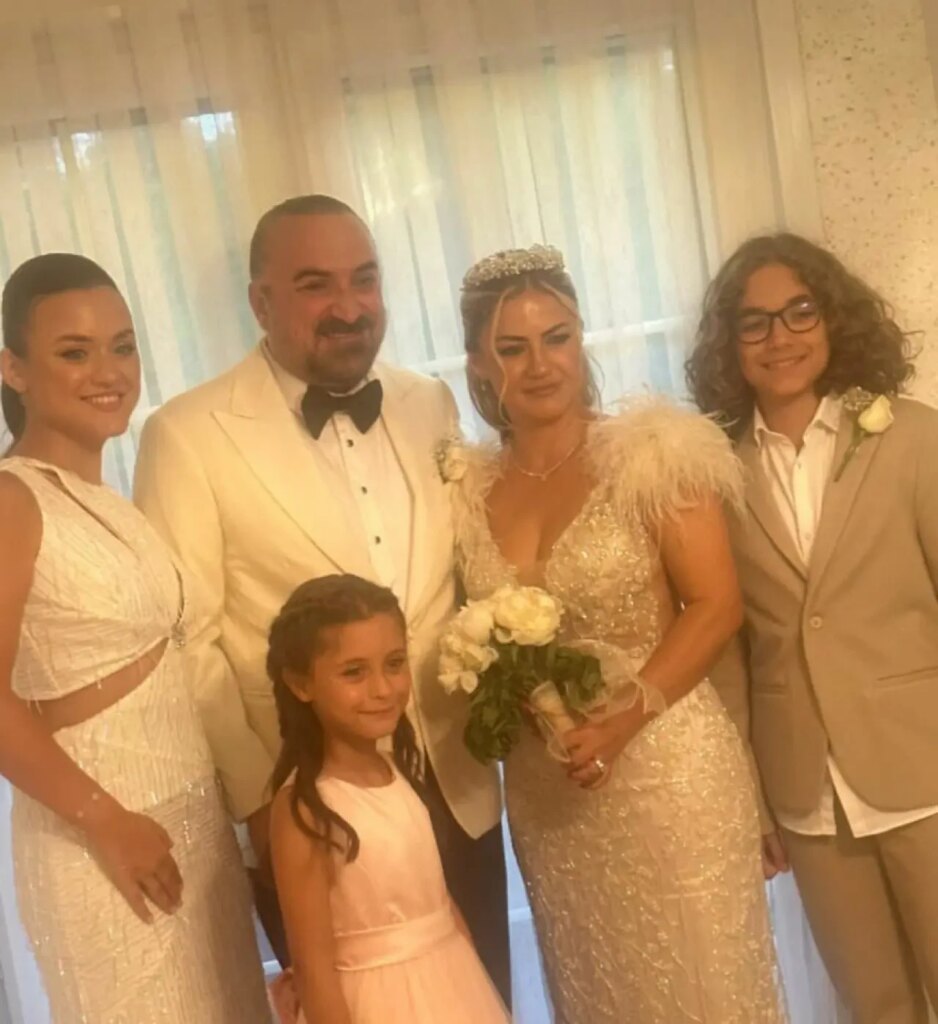 Volkan Konak annesi kim, babası kim, abisi, kardeşi, ablası kim?