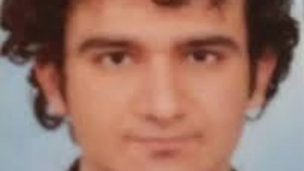 Ankara’da görev yapan genç doktor Eyüp Unutulmaz, bayram ziyareti için