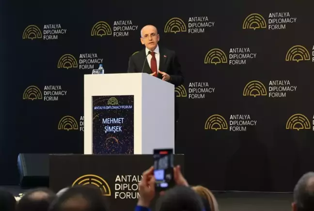 Ekonomide Tarihi Dönüm Noktası! Mehmet Şimşek'ten Bomba Açıklamalar!