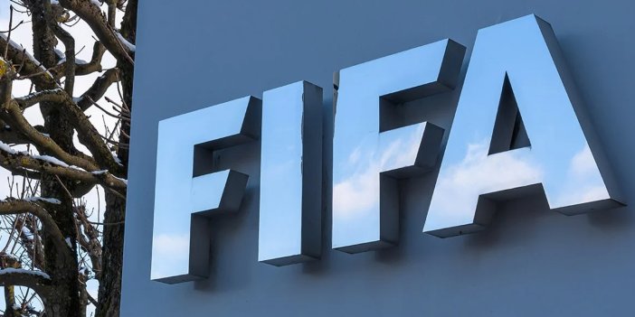 FIFA’dan Türk futboluna transfer yasağı darbesi