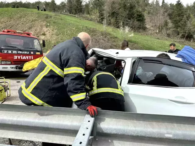 Kastamonu’da Yürekleri Parçalayan Katliam Gibi Kaza: Araçlar Un Ufak Oldu, 3 Can Toprağa Düştü
